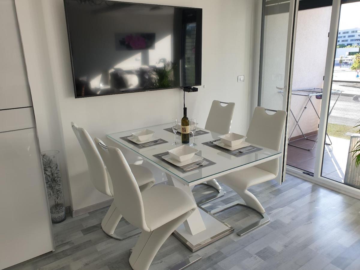 Apartment Val Koper Eksteriør bilde